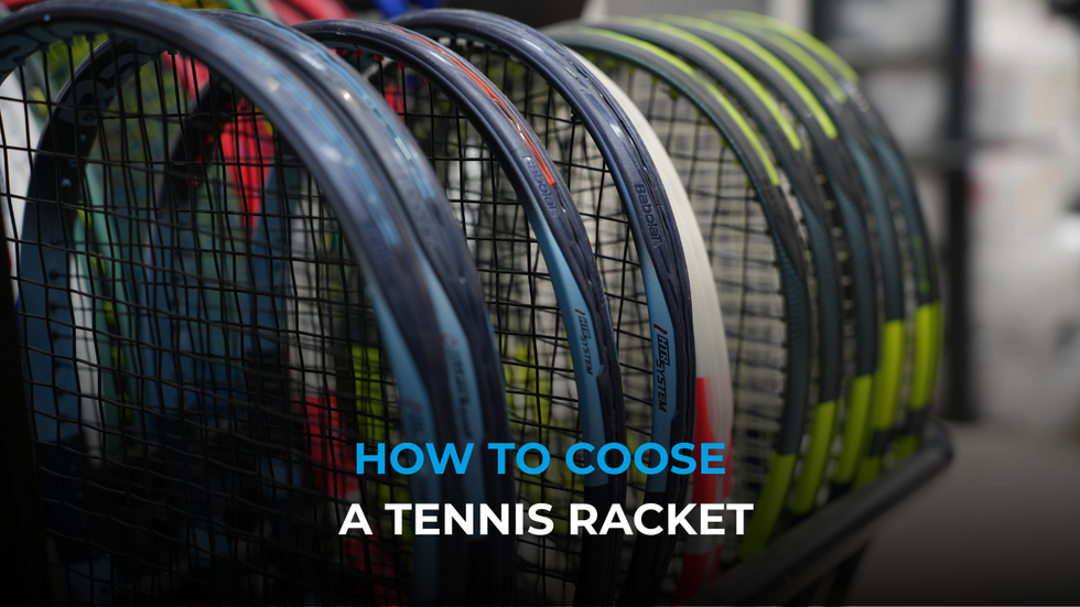 How to choose a tennis racket text on blue background