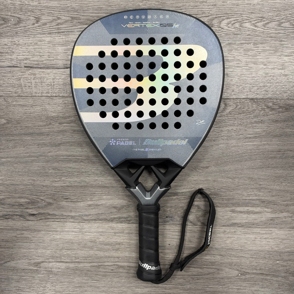 Bullpadel Vertex 05 Light Premier Padel Edition Padel Racket OUTLET