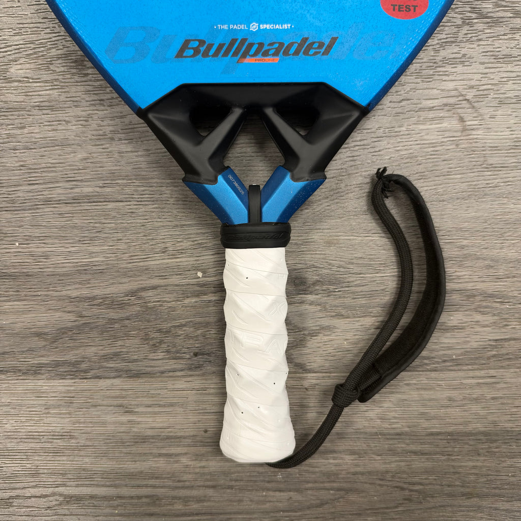 Bullpadel Vertex 05 Geo 26 Padel Racket OUTLET