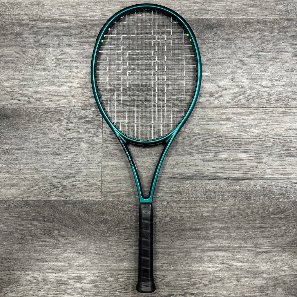 Wilson Blade 100L V9 Tennis Racket OUTLET