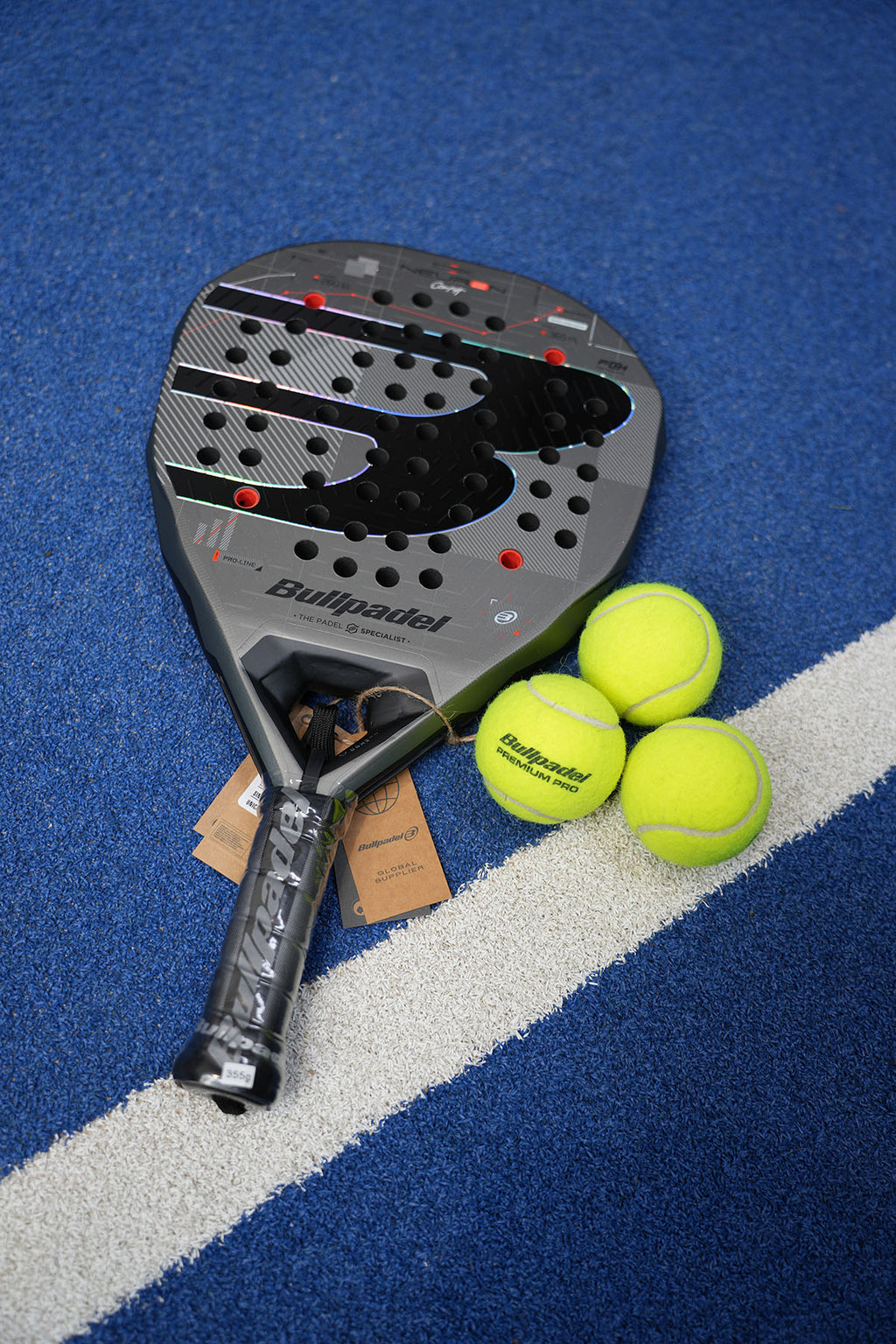 Bullpadel Neuron 02 Edge Comfort 27 Padel Racket