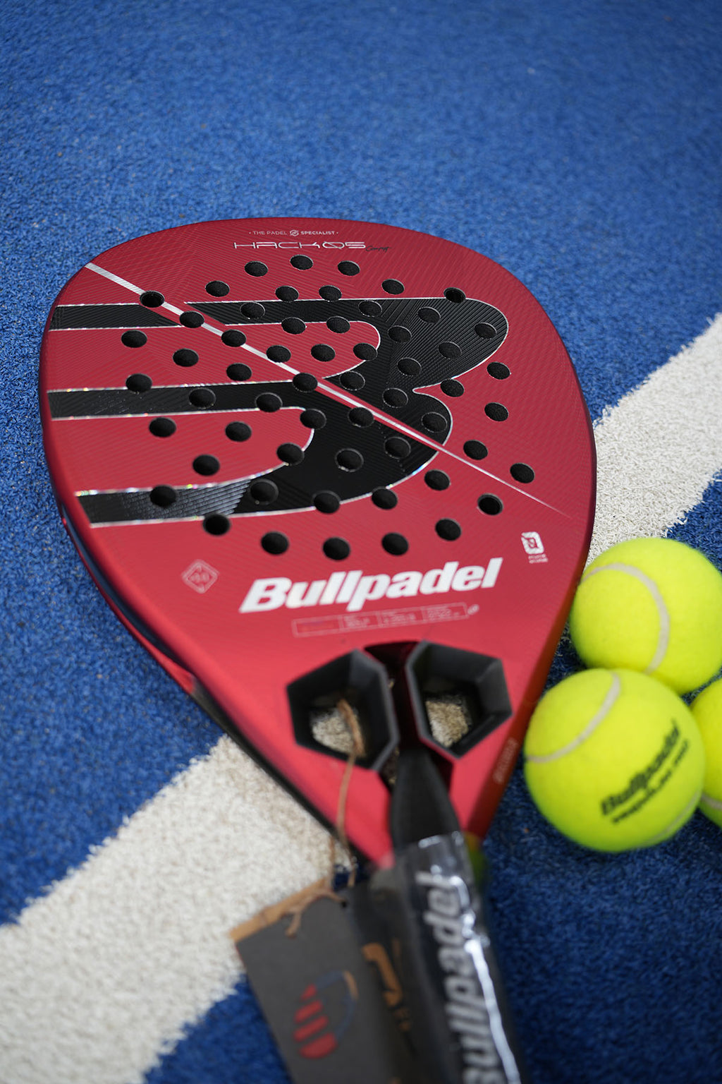Bullpadel Hack 05 Comfort 27 Padel Racket