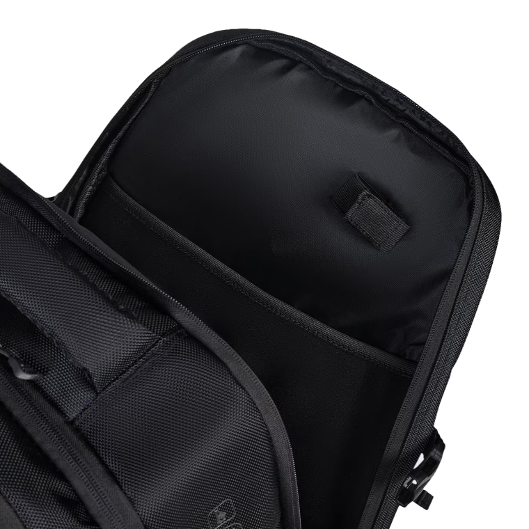 Bullpadel Tech 26003 Backpack Black