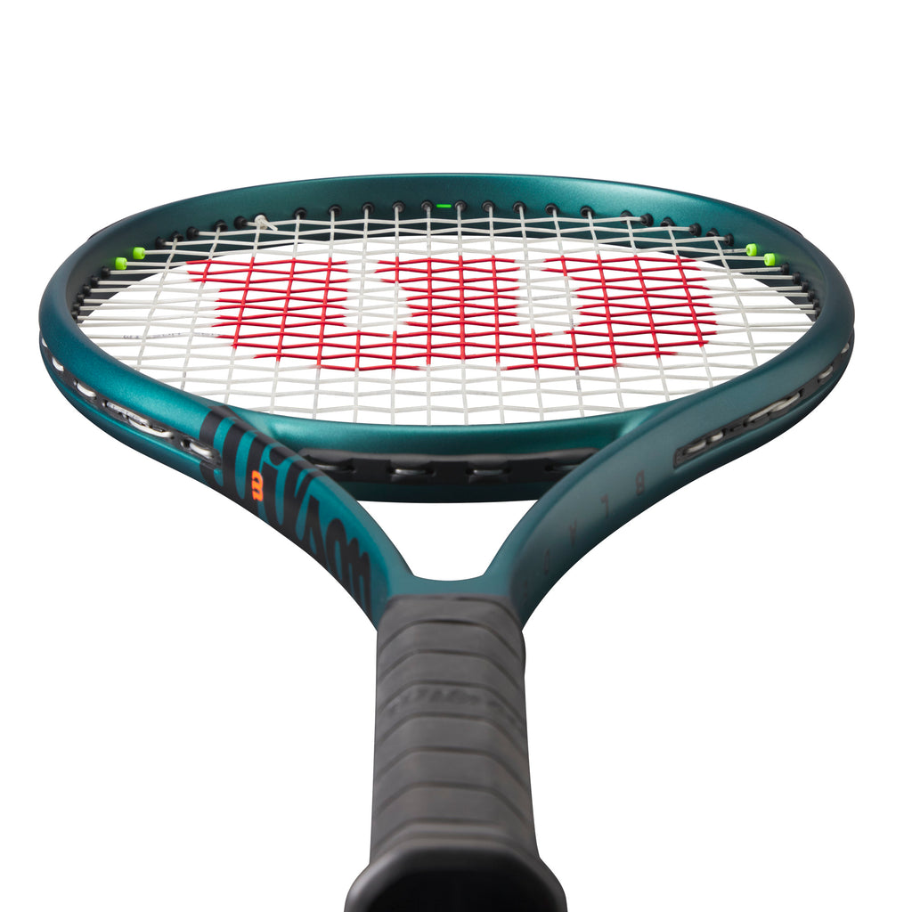 Wilson Blade 101L V9 Tennis Racket