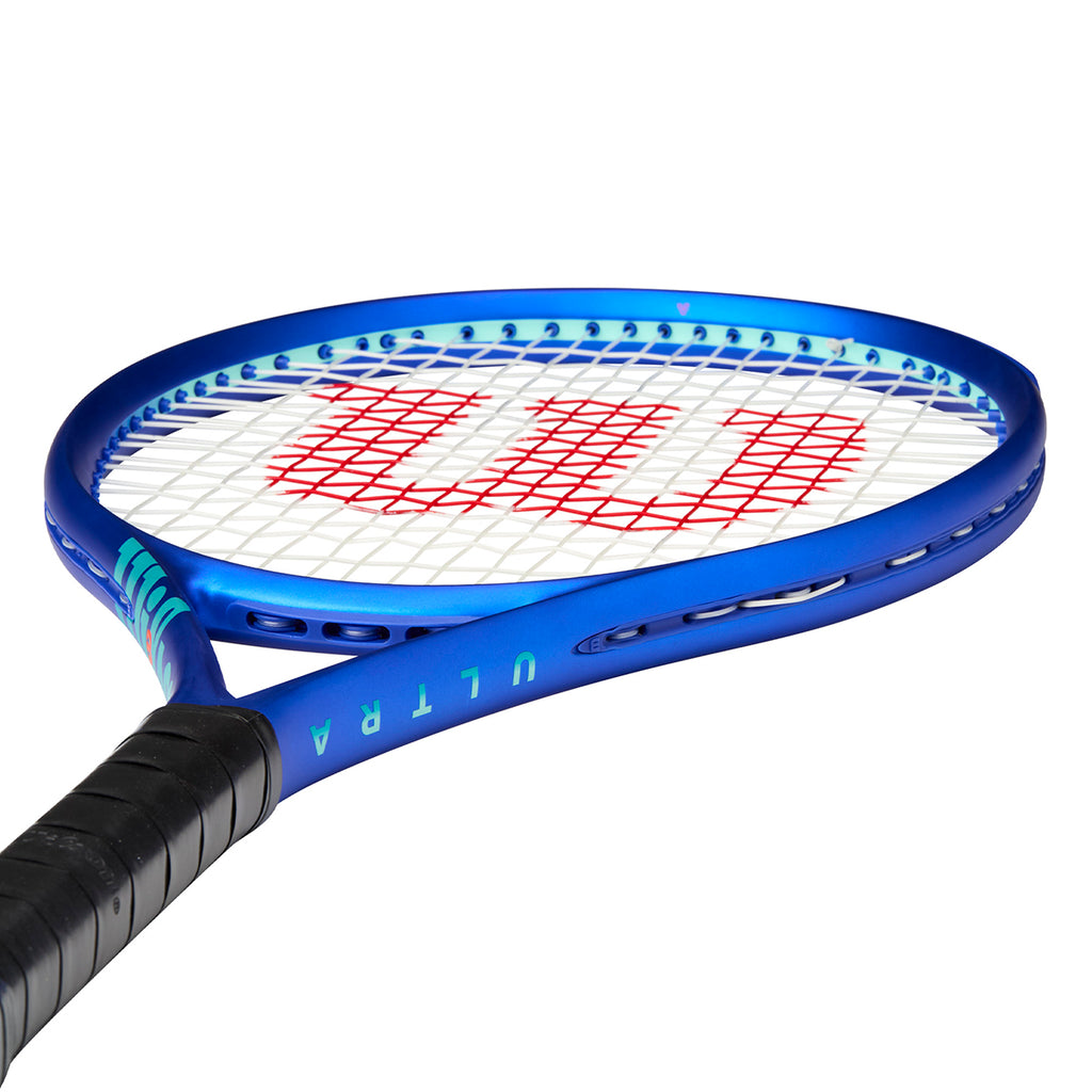 Wilson Ultra 25 V5 Junior Tennis Racket